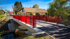 Lávka přes Bylanku je hotová