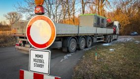 Foto: Starý most Kapitána Bartoše nahradí dočasný, než bude postaven nový