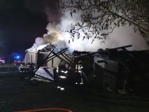 V Krásném hořela stodola se zemědělskou technikou