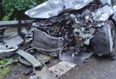 V Čenkovicích zasahoval vrtulník. Po vážné nehodě dvou aut utrpěli čtyři osoby zranění