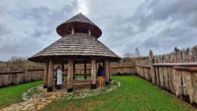 Unikátní keltský skanzen v Nasavrkách chystá letos několik novinek. Tento víkend zde návštěvníci přivítají jaro