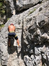Dívce v Rakousku došly síly na ferratě. Měla velké štěstí, poblíž byli hasiči z Chrudimi