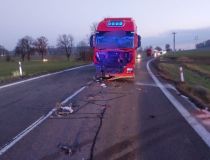 Obrazem: Pět nehod během pátečního rána zaměstnalo hasiče