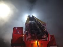 Psy a hospodářská zvířata zachraňovali hasiči při požáru v Dětřichově.  V Běstvině hořela stodola