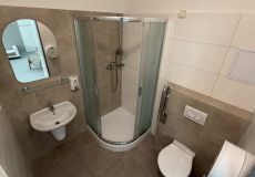 V pardubické nemocnici mají apartmán, kde mohou být po porodu pohromadě rodiče společně i se starším dítětem