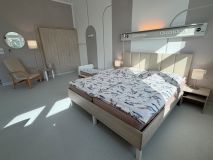 V pardubické nemocnici mají apartmán, kde mohou být po porodu pohromadě rodiče společně i se starším dítětem