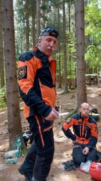 Třicet osm let byl součástí hasičského týmu v Ústí nad Orlicí