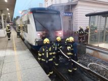 Na nádraží v Chocni zastavil ohnivý vlak, cestovalo v něm dvanáct lidí