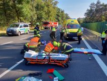 Smutný víkend na silnicích zakončila tragická nehoda motorkářky před odbočkou k Peklu Čertovina
