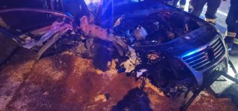 Při nehodě osobního auta v Pardubicích utrpěli tři lidé zranění