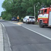 Nehoda osobního automobilu zaměstnala hasiče ve Skutči