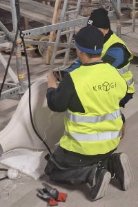 V reprezentativním sále pardubického zámku se rýsuje unikátní vlnitý strop