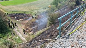 Požár hromady organického odpadu Úhřeticích na Chrudimsku likvidovalo šest jednotek hasičů