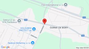 Ranní nehody: Střety aut i havárie autobusů. Bouralo se na šesti místech