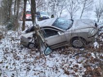 Obrazem: Počasí přispělo ke zvýšené nehodovosti