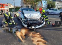 Nehoda v Lázních Bohdaneč se neobešla bez zranění