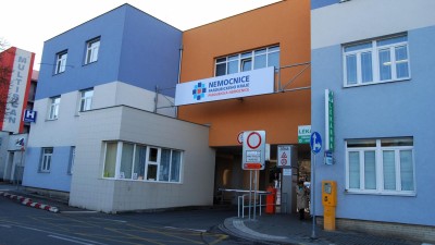 Kraj chyst&aacute; "Es&iacute;čko" pardubick&eacute; nemocnice. Zlep&scaron;&iacute; dostupnost pacientům, n&aacute;v&scaron;těvn&iacute;kům i z&aacute;chrann&yacute;m složk&aacute;m