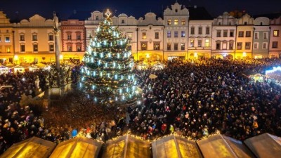 Desítky perníkových specialit a bohatý program v širokém centru Pardubic přinese letošní Advent s vůní perníku