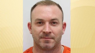 Policie pátrá v souvislosti s majetkovou trestnou činností po tomto muži z Ústí nad Orlicí