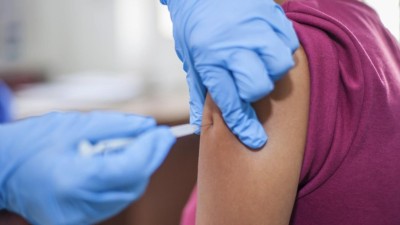 Očkovací místa v Pardubickém kraji omezují provoz. Minimálně jednu dávku vakcíny má 300 tisíc lidí