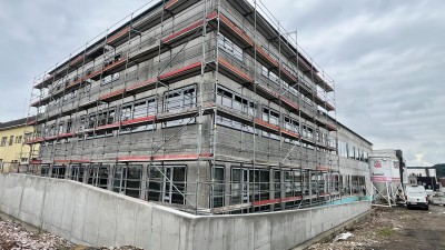 Perla "vstává z popela". Hrubá stavba je hotová, přes léto se dokončují rozvody a podlahy