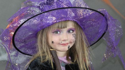 Karneval na ledě chyst&aacute; na pololetn&iacute; pr&aacute;zdniny dostihov&eacute; z&aacute;vodi&scaron;tě