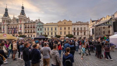 Přehledně, jak městské slavnosti v Pardubicích omezí dopravu