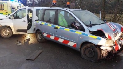 Také dnešní ráno nepřálo řidičům na silnicích. Nehody se neobešly bez zranění