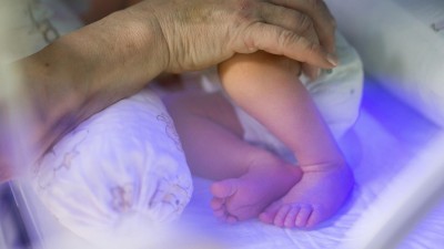 Kromě babyboxů mohou maminky v nouzi využít služby utajeného porodu