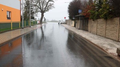 Po několika měs&iacute;c&iacute;ch stavebn&iacute;ch prac&iacute; se na silnici v Mikulovic&iacute;ch vrac&iacute; běžn&yacute; provoz