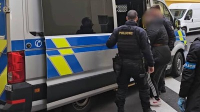 VIDEO: &Scaron;mejdi z Česka realizovali podvodn&eacute; telefon&aacute;ty na Ukrajině