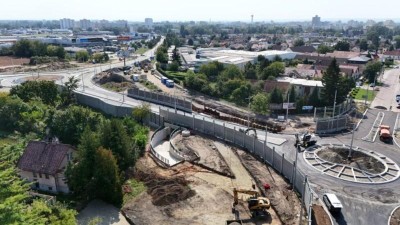 VIDEO: Co se posunulo během září na stavbě SV obchvatu Pardubic