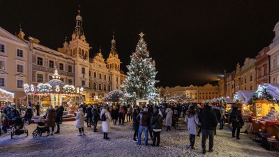 Druhý adventní víkend klepe na dveře, Pardubice opět nabízí pestrý program