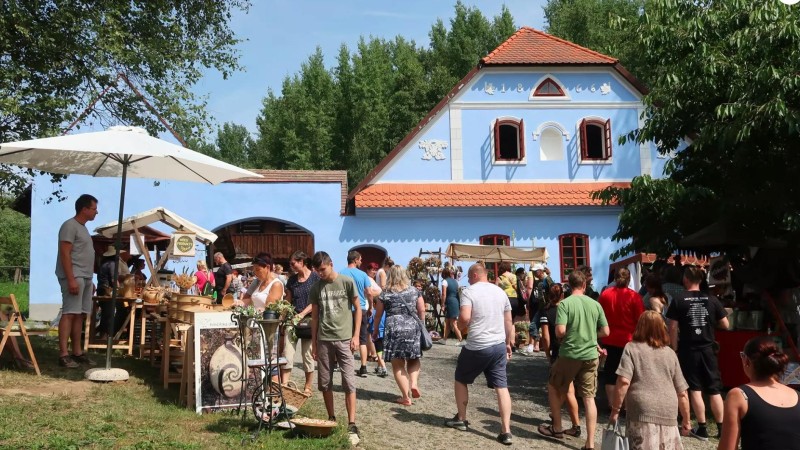 Řemeslníci se předvedou na jarmarku na Veselém kopci. K mání budou i ochutnávky regionálních potravin či lidová hudba