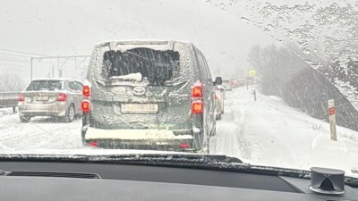 Pozor na silnic&iacute;ch to klouže, v p&aacute;tek odpoledne do&scaron;lo k několika dopravn&iacute;m nehod&aacute;m