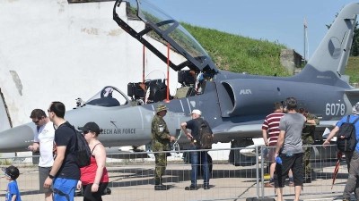 Jak se dostat na Aviatickou pouť, přinášíme jízdní řád kyvadlové dopravy