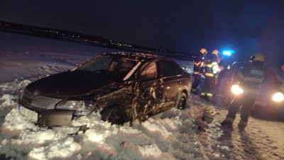 Při hromadn&eacute; dopravn&iacute; nehodě u Svitav utrpělo pět osob zraněn&iacute;