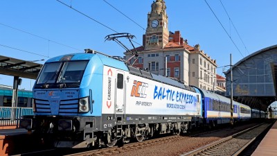 Do Polska vyrazte z Pardubic, &Uacute;st&iacute; nad Orlic&iacute;, či Letohradu Baltic expresem, letos pos&iacute;lil spoje. Cestou se klidně prospěte