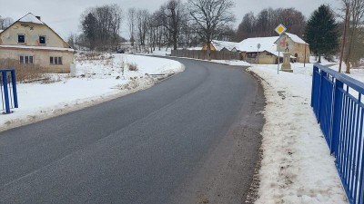 Silnice z Křenova do Pohledů je opravená, silničáři ale budou pokračovat v dalších etapách oprav komunikace II/366