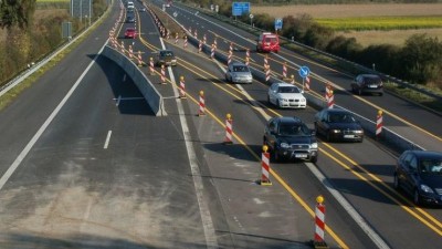 Silničáři: Dálnici D7 na Prahu dostavíme do roku 2027!