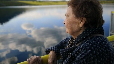 Senioři, zdravotně postižení i rodiny v nouzi se dočkají pomoci od města