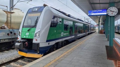 Budoucnost cestování v Pardubickém kraji: Bateriové vlaky nahradí současné dieselové soupravy