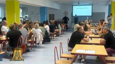 Teoreticky i prakticky. Zaměstnanci škol se připravovali na situace ohrožení bezpečnosti dětí