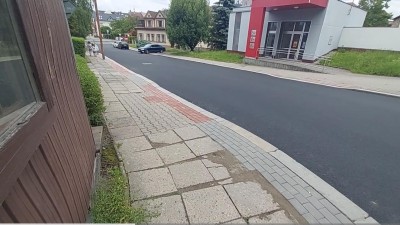 Ulici Na Splavě v České Třebové kromě opravy povrchu silnice čeká další rekonstrukce