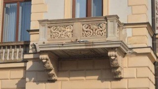 Historické balkony na radnici v Pardubicích jsou zpět, v plné kráse