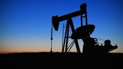 V neděli 5. února přichází embargo EU na ruské ropné produkty. Hrozí opět nafta v ČR za 50 Kč/l?