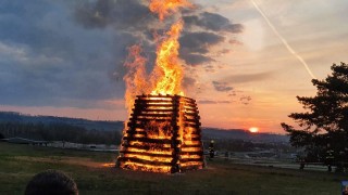 Na Drábech budou hořet čarodějnice, lákají vysokomýtští hasiči