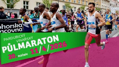 Velk&yacute; sportovn&iacute; sv&aacute;tek pro běžce již tuto sobotu! Pardubick&yacute; vinařsk&yacute; půlmaraton obsad&iacute; centrum města