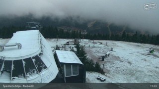 Medvědín v pátek v podvečer a první letošní ležící sníh, foto zdroj ČHMÚ