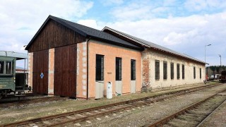 Už se rýsuje. V novém železničním muzeu v Dolní Lipce bude i Štokr či Bardotka